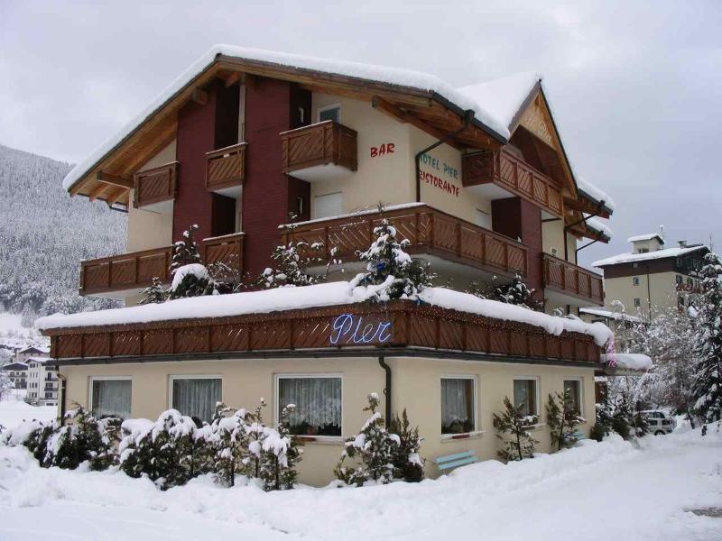 Pier Hotel Andalo Bagian luar foto