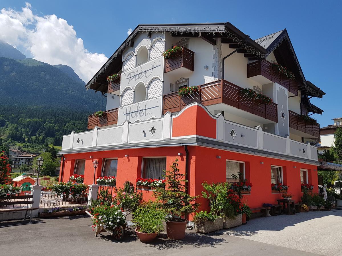 Pier Hotel Andalo Bagian luar foto